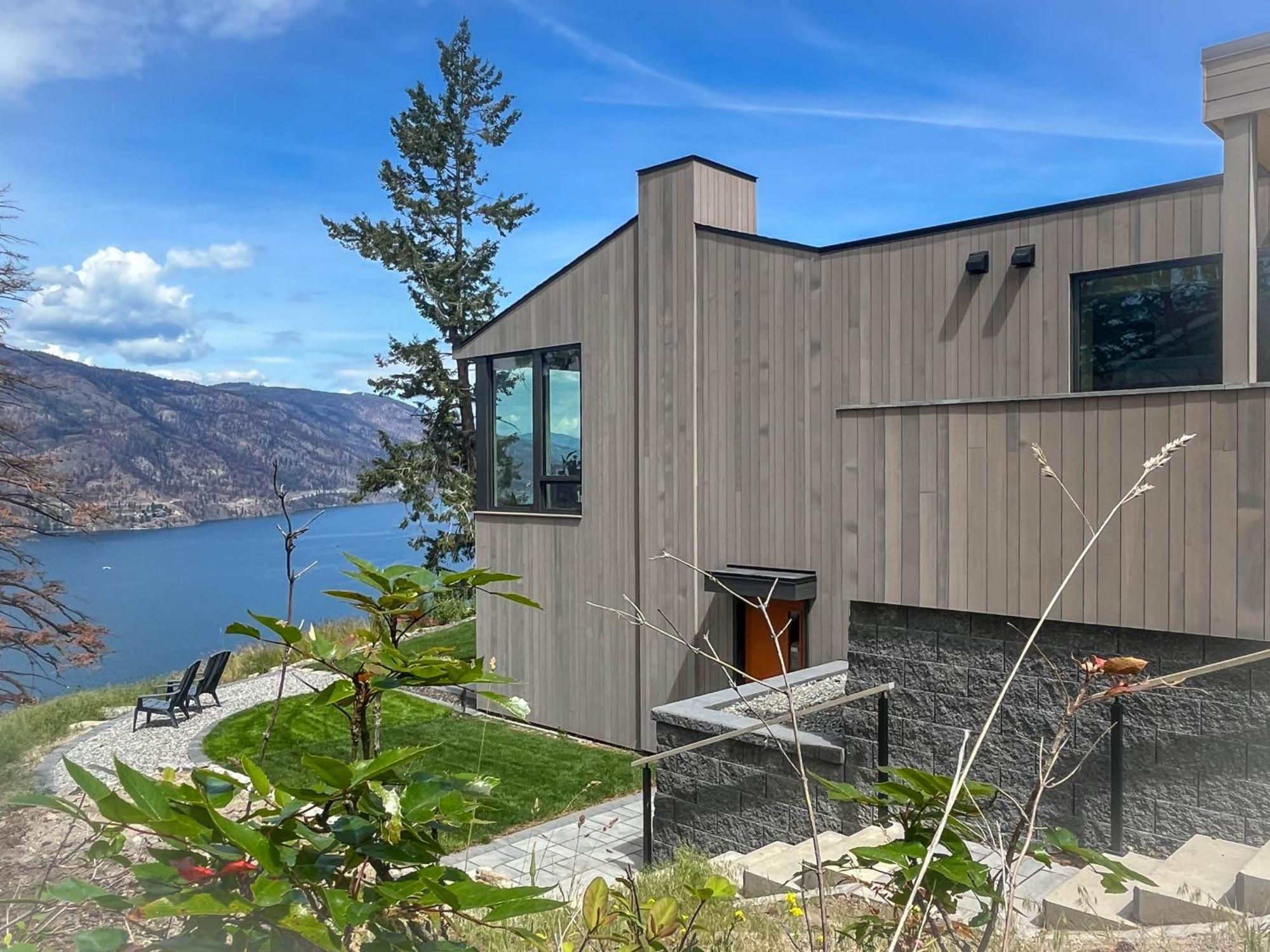 Kelowfornia Lakeview Retreat Kelowna Esterno foto