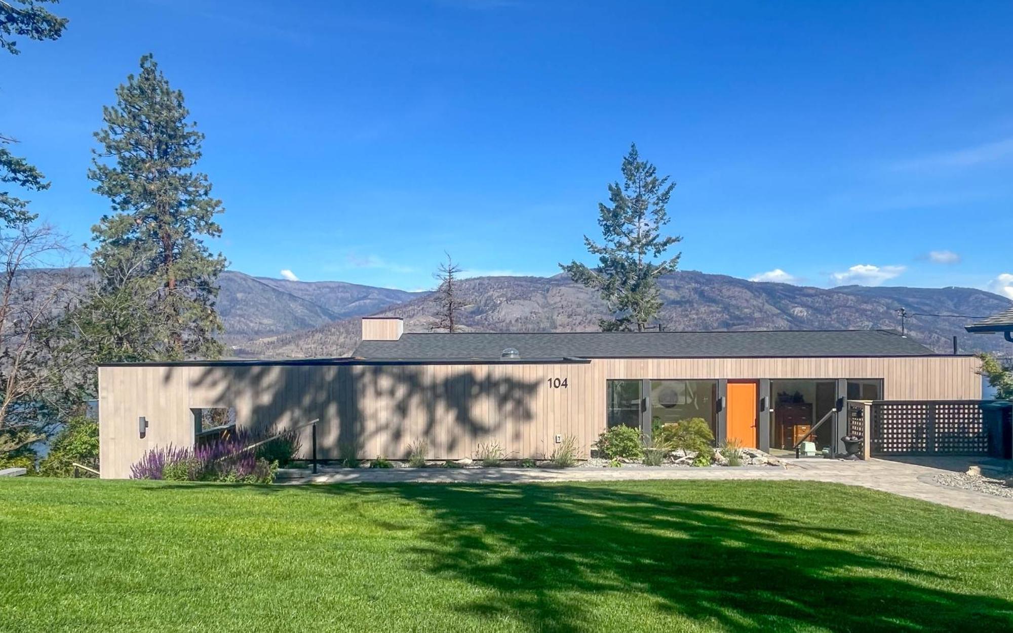 Kelowfornia Lakeview Retreat Kelowna Esterno foto